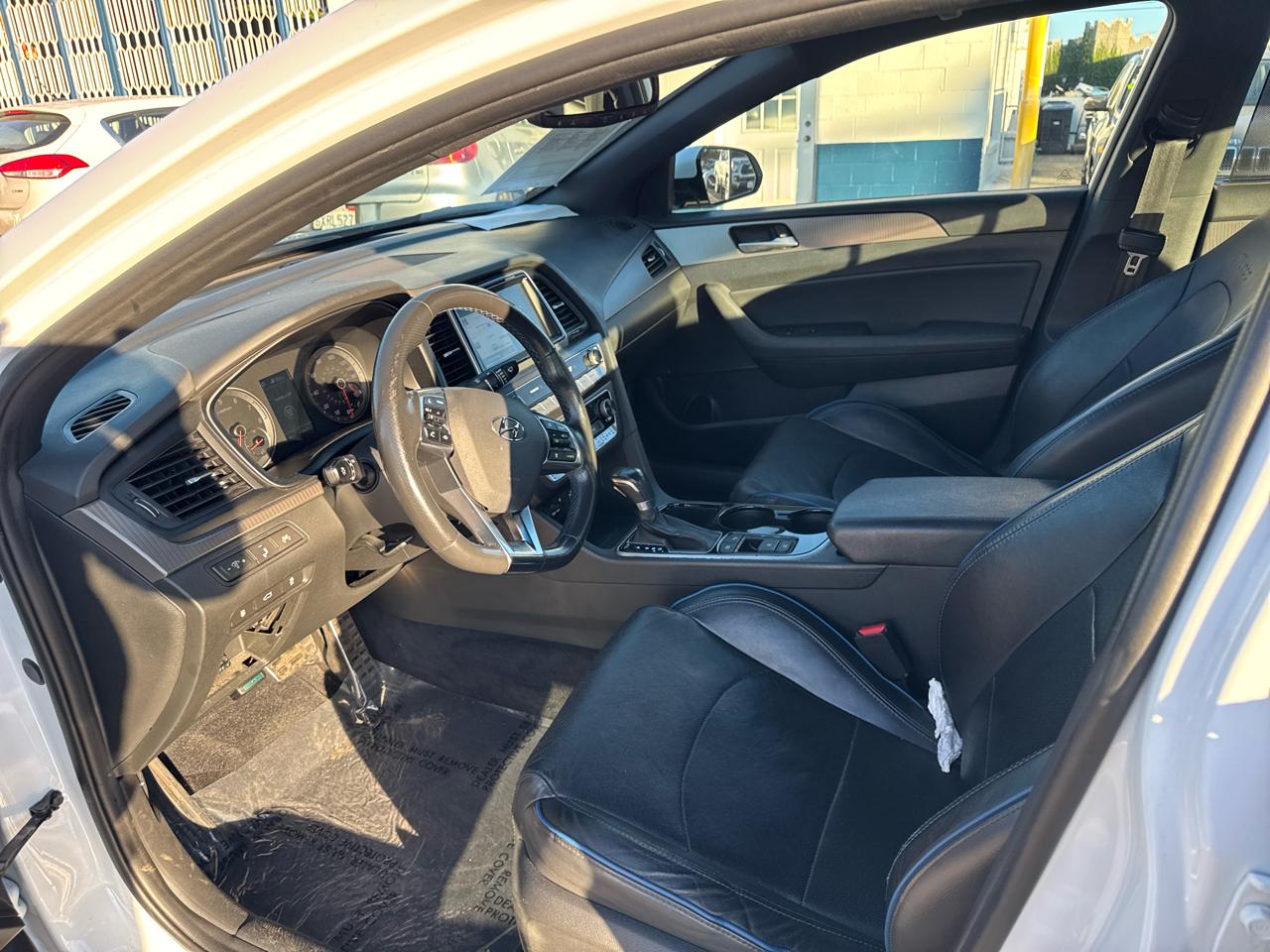 Hyundai Sonata Limited 2.0T *Ltd Avail* 2018