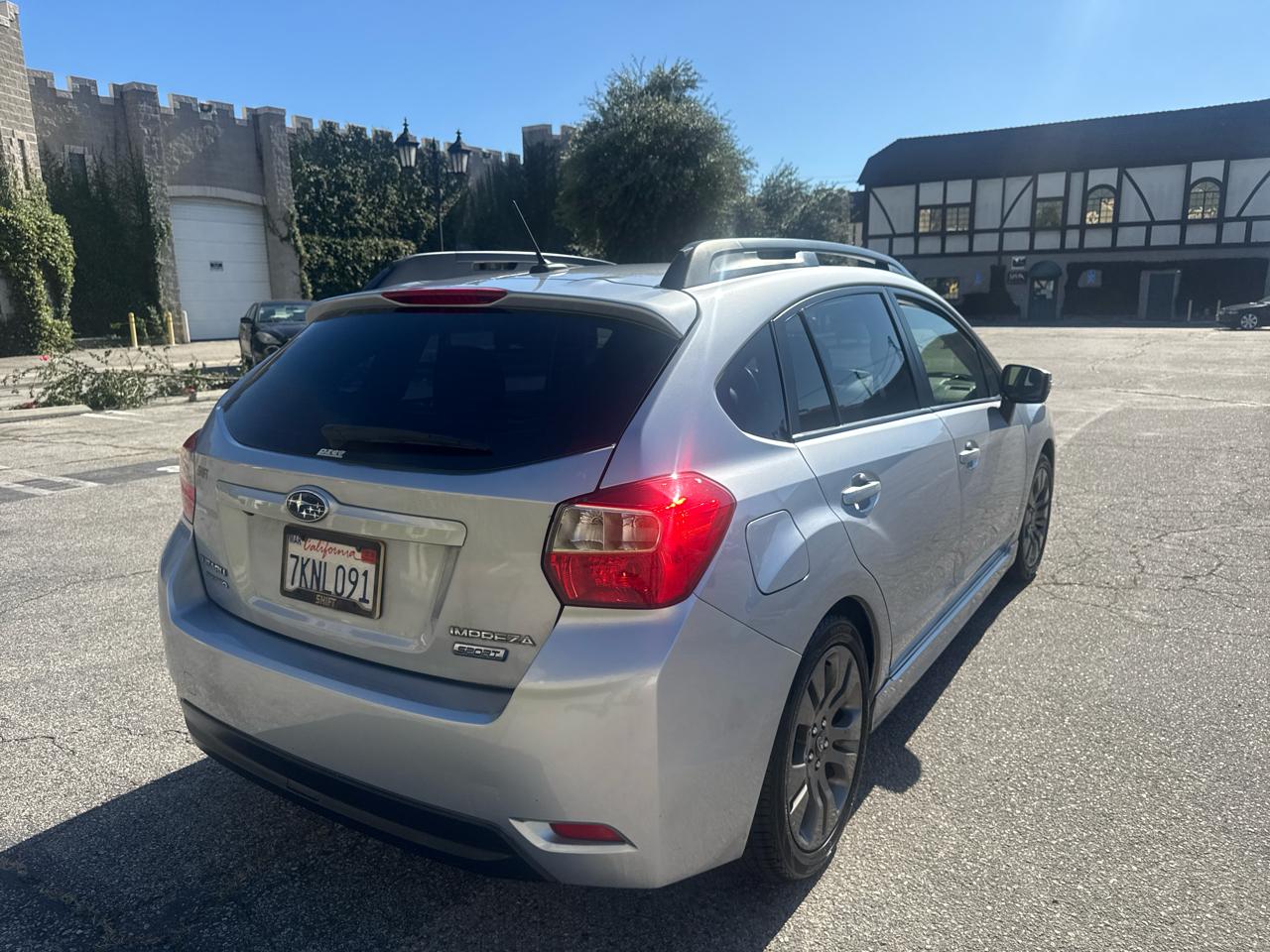 Subaru Impreza Wagon 5dr CVT 2.0i Sport Limited 2015