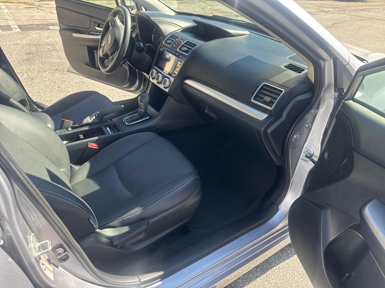 Subaru Impreza Wagon 5dr CVT 2.0i Sport Limited 2015