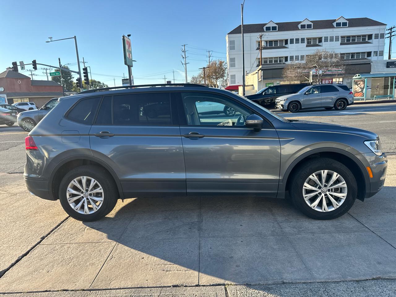 Volkswagen Tiguan 2.0T S FWD 2019