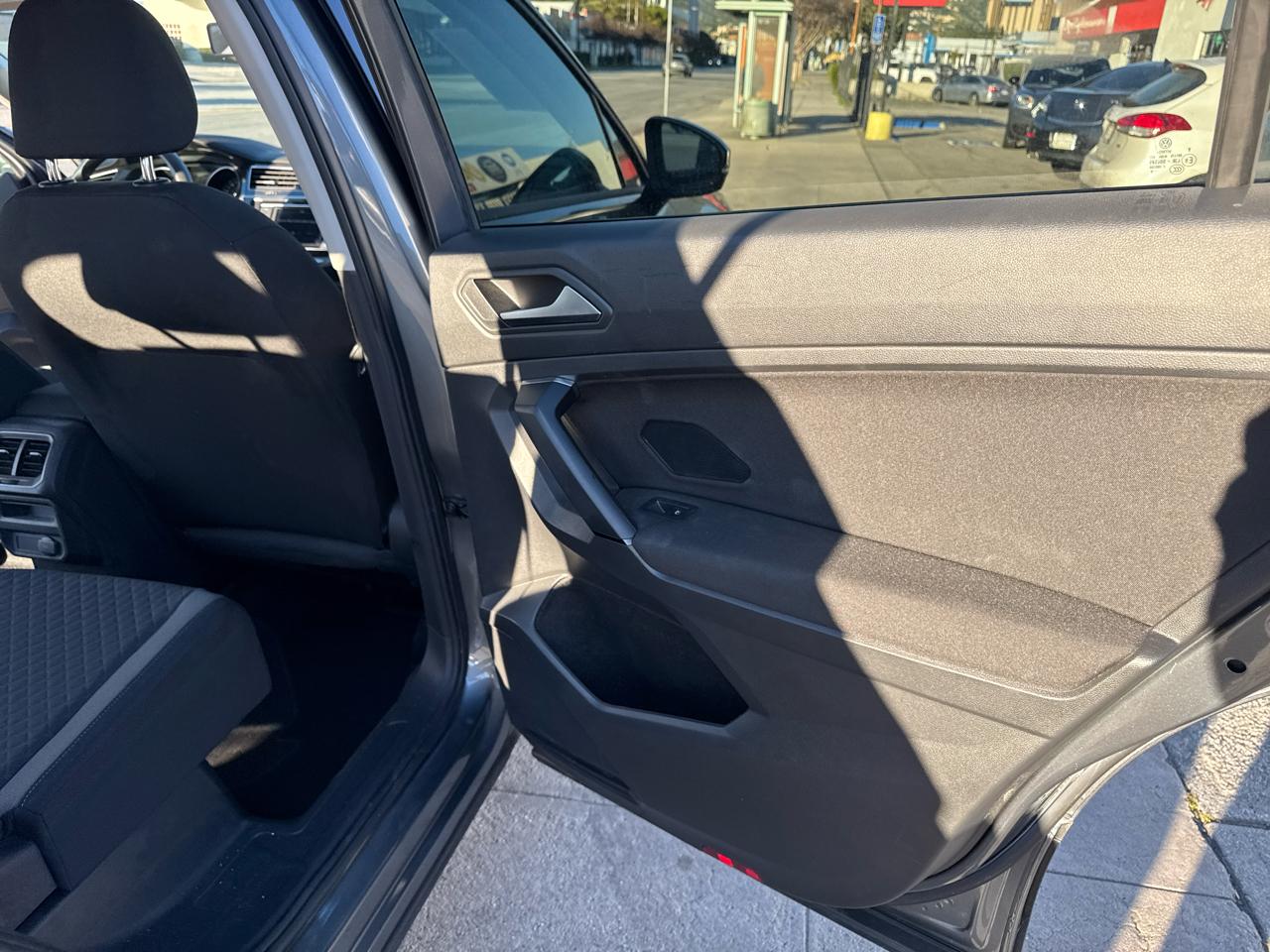 Volkswagen Tiguan 2.0T S FWD 2019