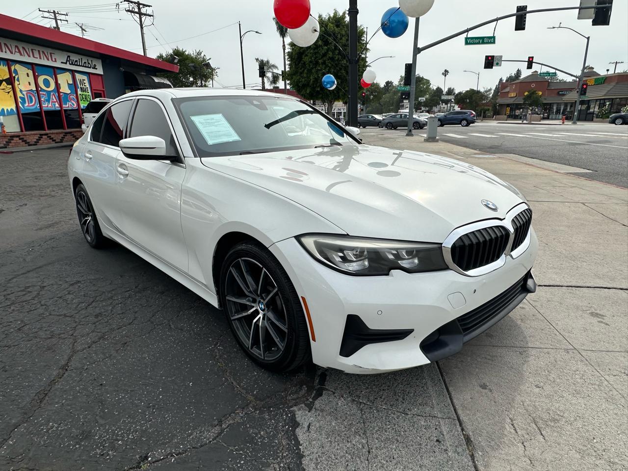 BMW 3 Series 330i Sedan 2019