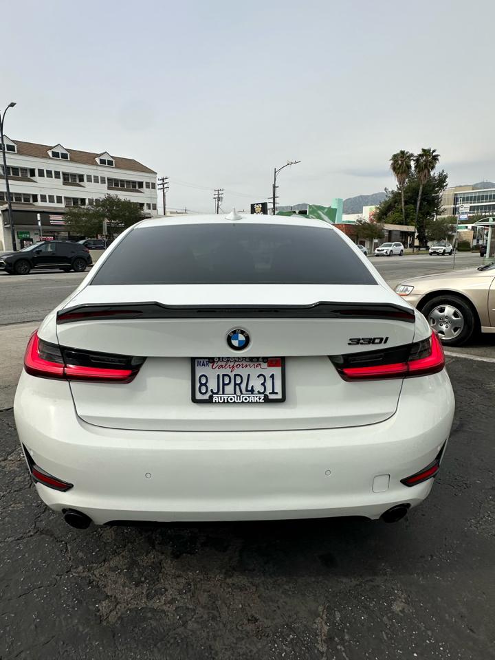 BMW 3 Series 330i Sedan 2019