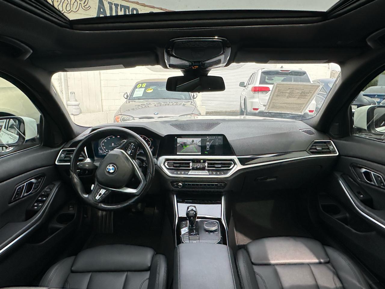 BMW 3 Series 330i Sedan 2019