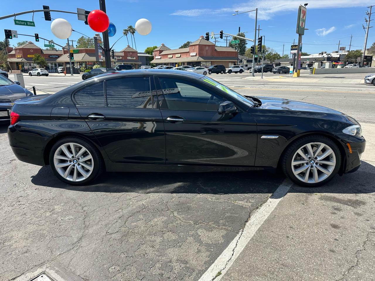 BMW 5 Series 4dr Sdn 535i RWD 2011