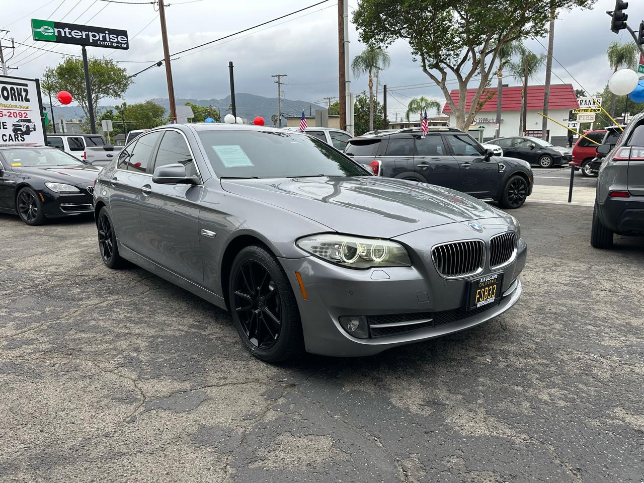 BMW 5 Series 4dr Sdn 528i RWD 2013