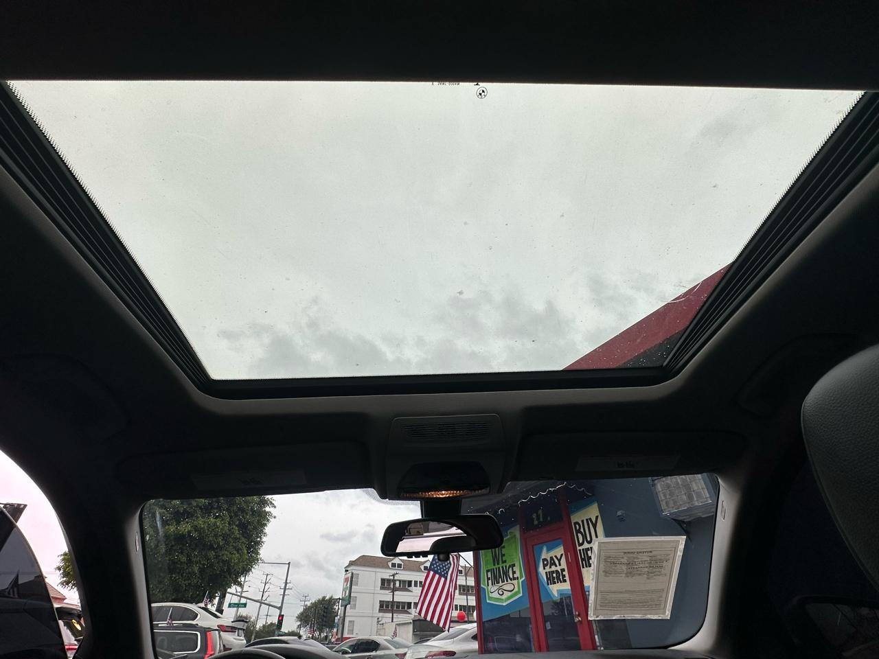 BMW 5 Series 4dr Sdn 528i RWD 2013