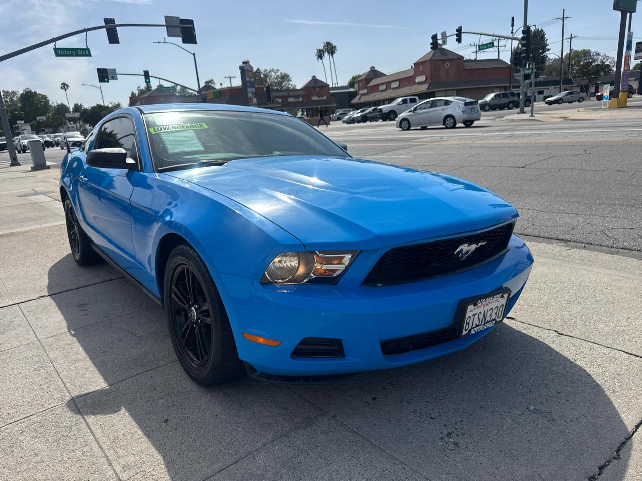 Ford Mustang 2dr Cpe V6 2010