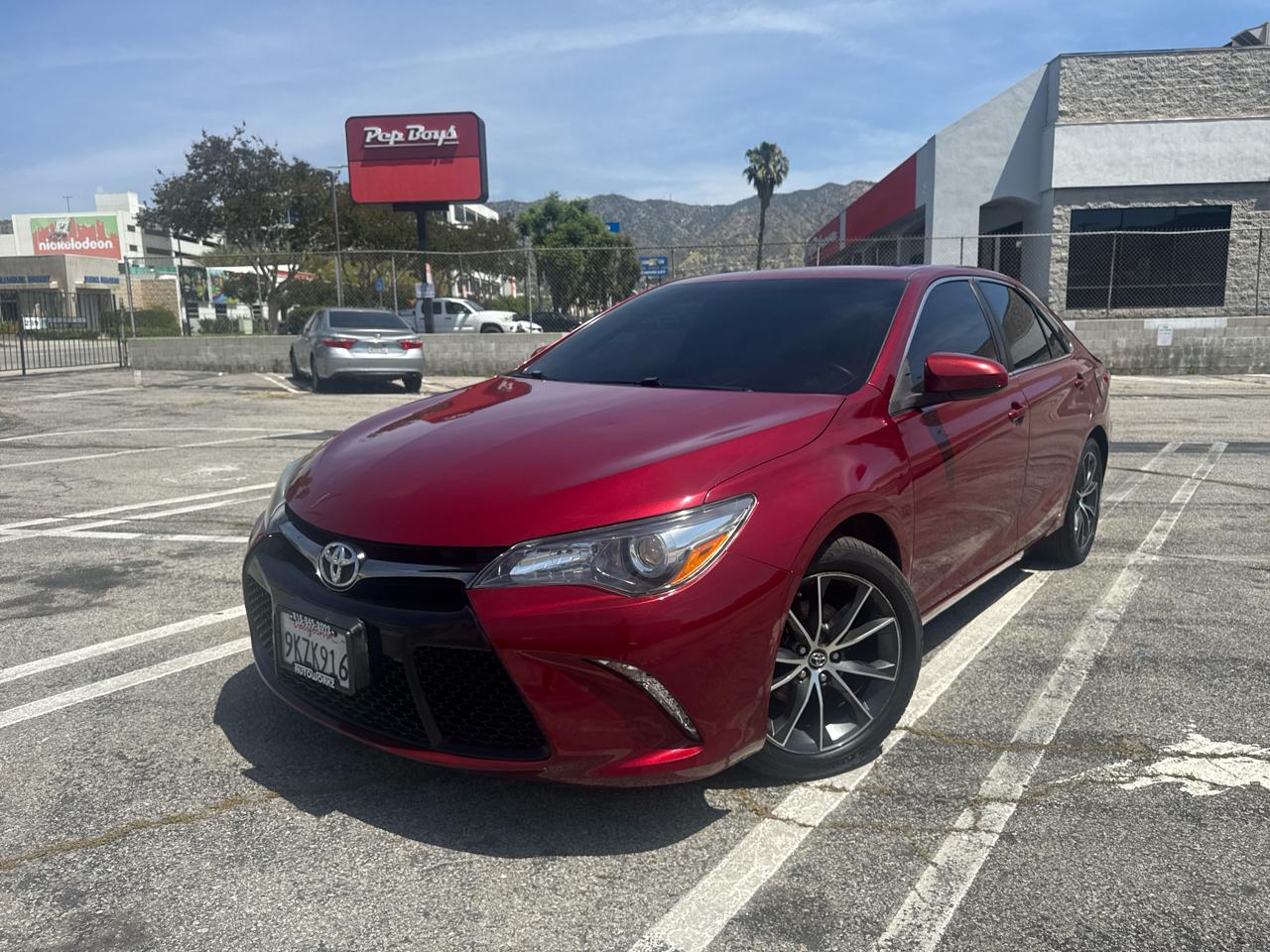 Toyota Camry XLE Auto (Natl) 2017