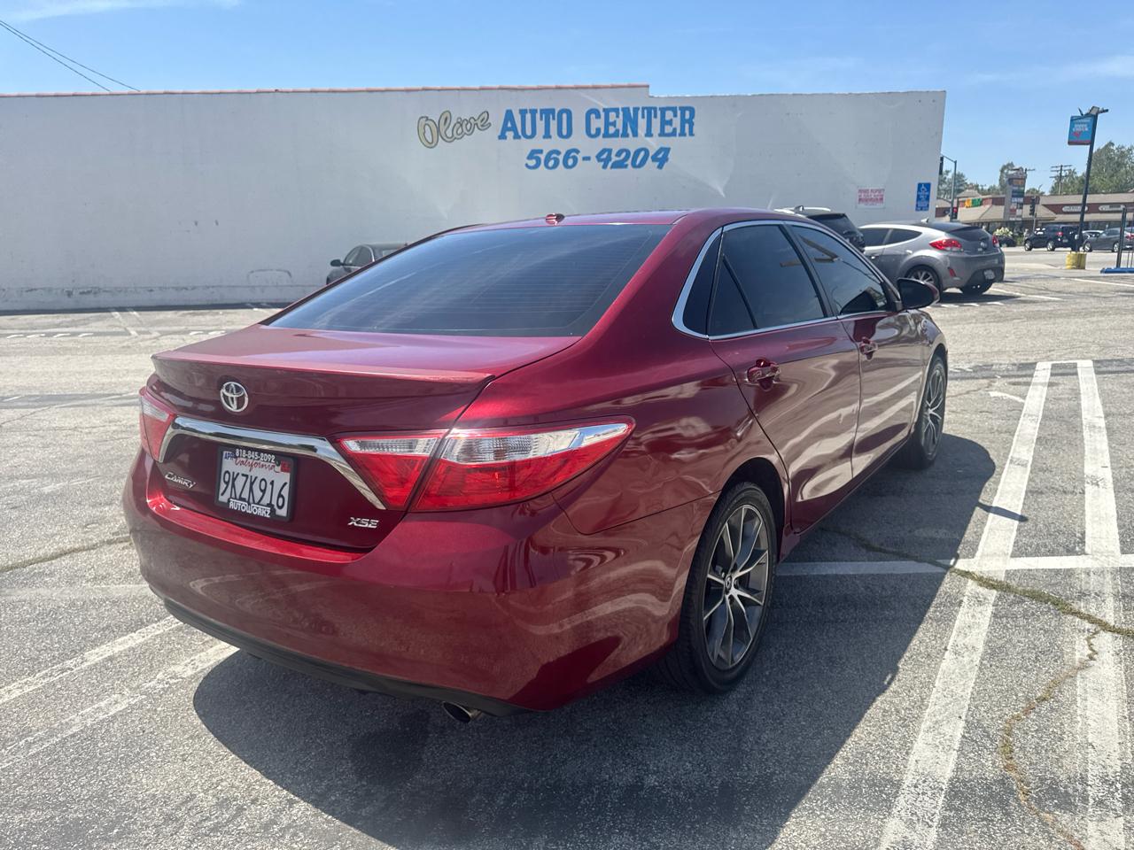 Toyota Camry XLE Auto (Natl) 2017