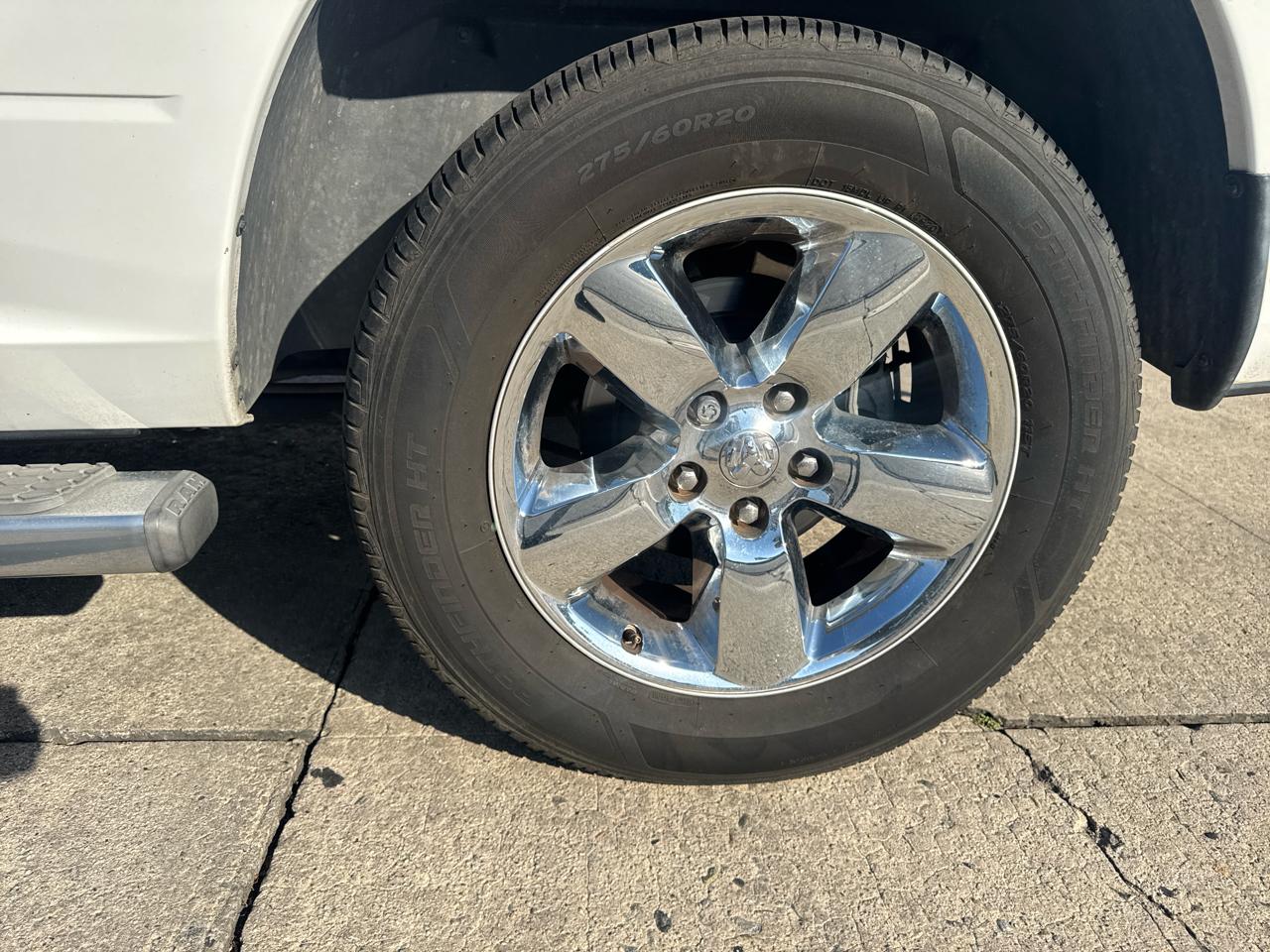 RAM 1500 2WD Crew Cab 140.5" Lone Star 2015