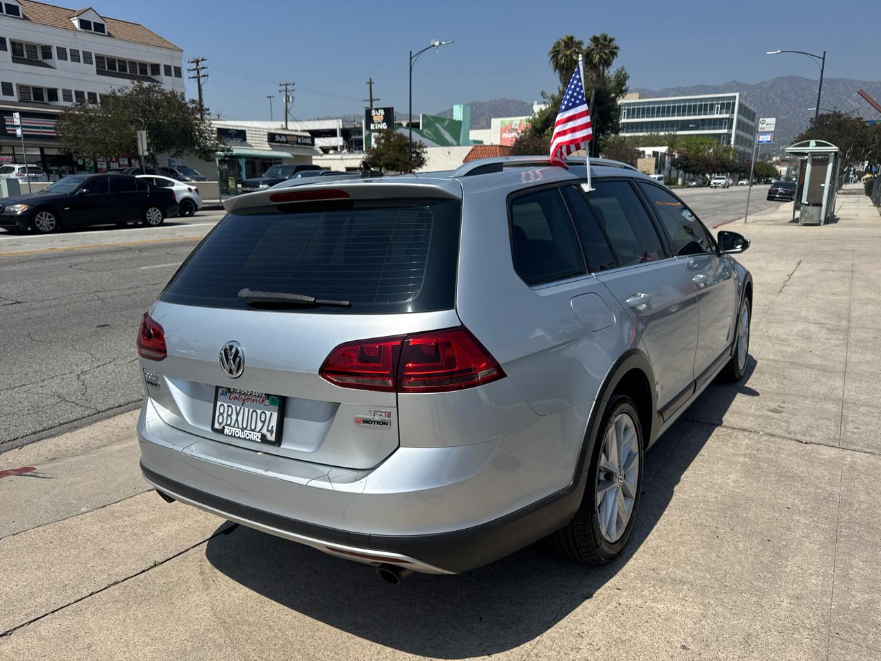 Volkswagen Golf Alltrack 1.8T SEL DSG 2017