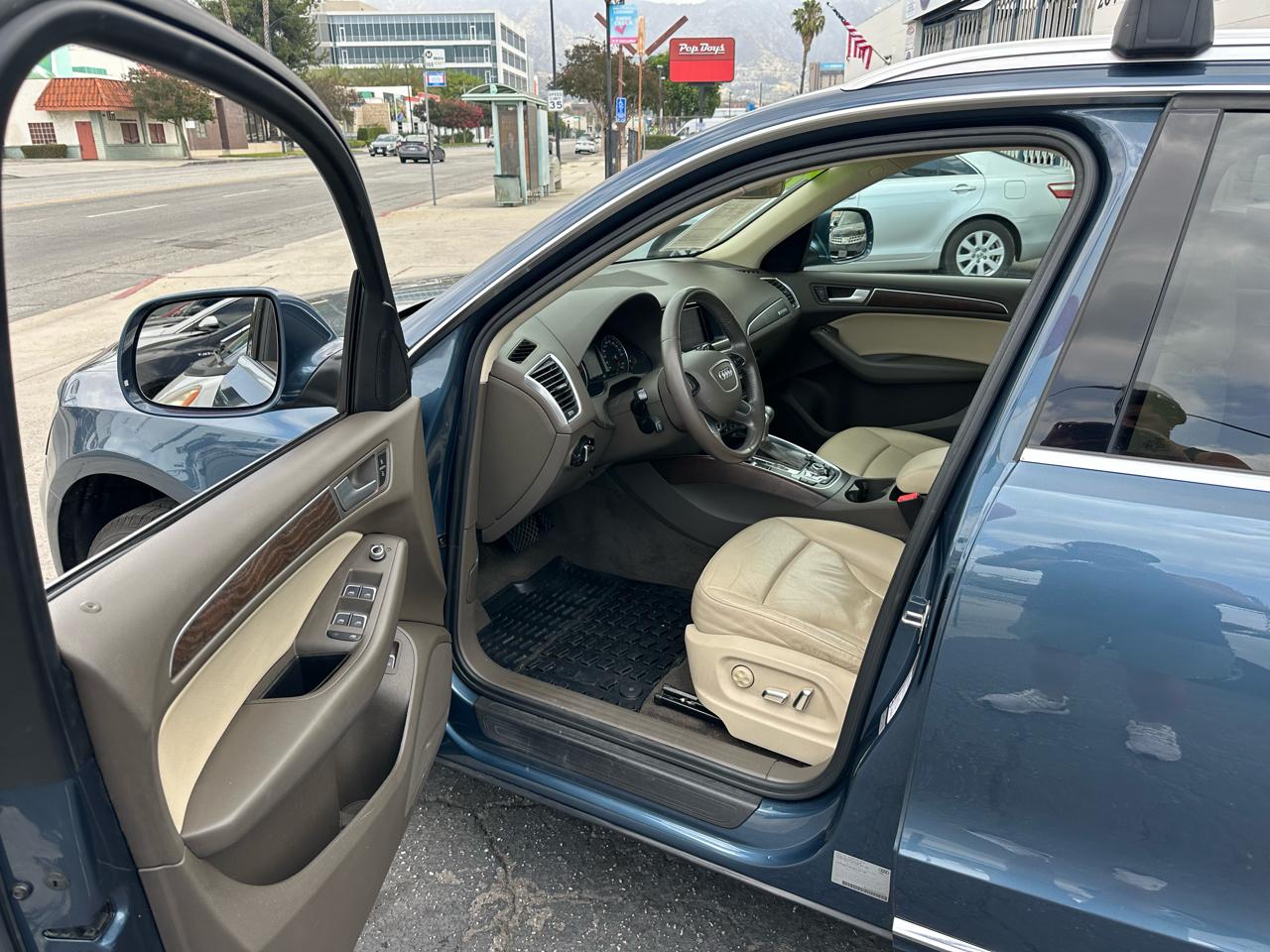 Audi Q5 quattro 4dr 2.0T Premium 2015