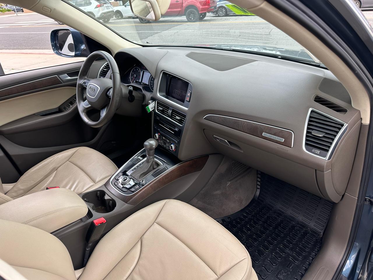 Audi Q5 quattro 4dr 2.0T Premium 2015