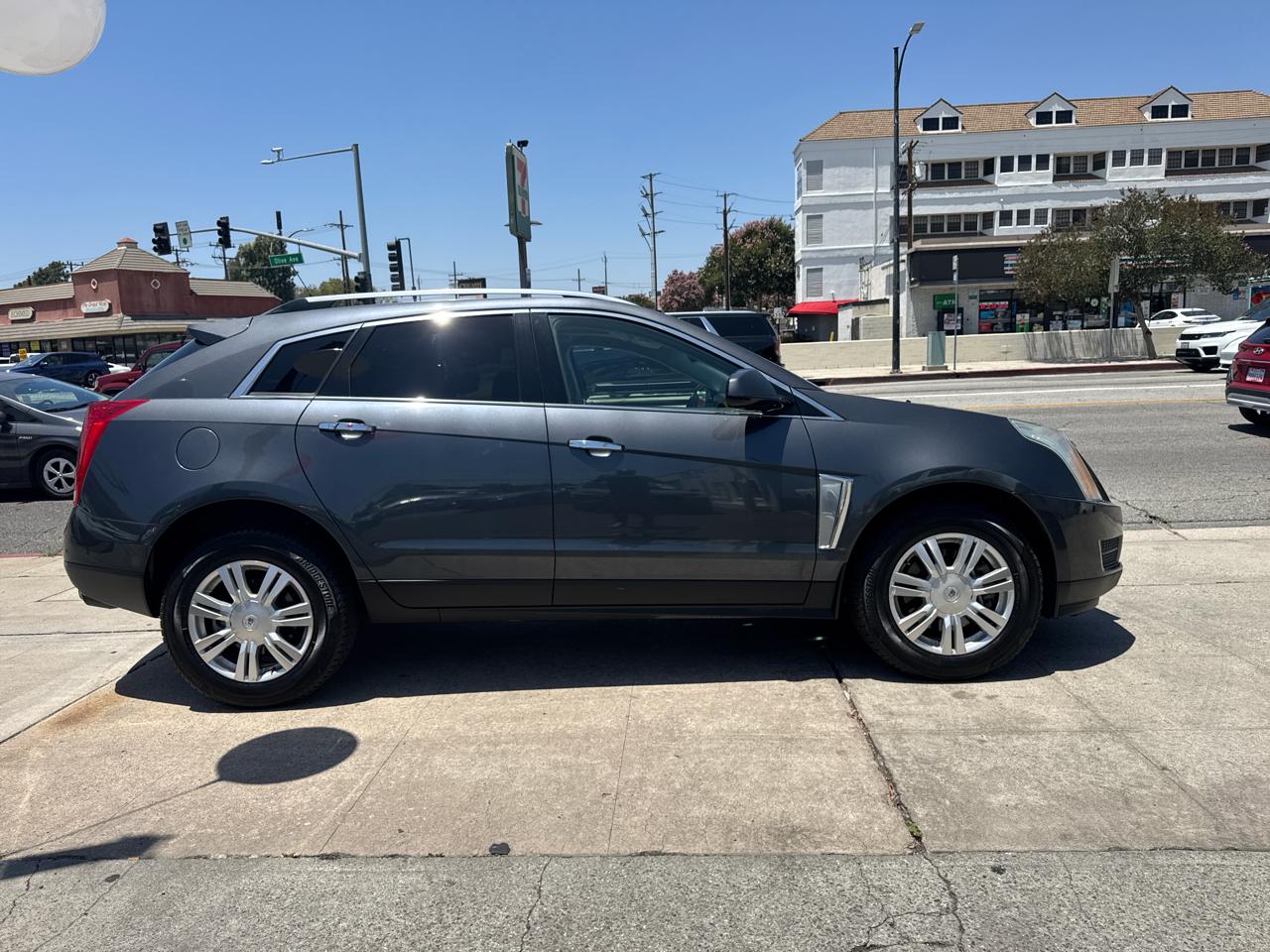 Cadillac SRX FWD 4dr Luxury Collection 2013