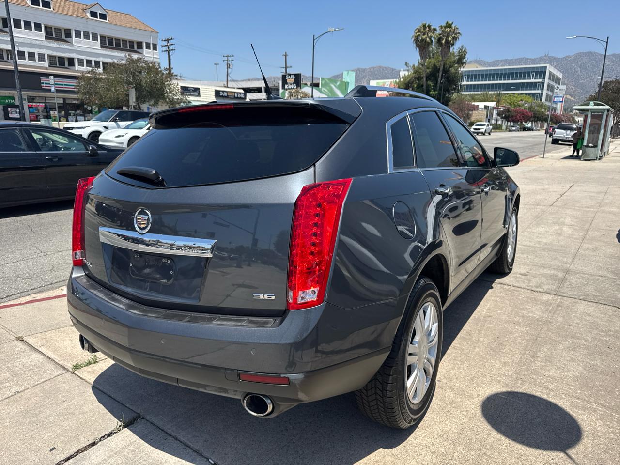 Cadillac SRX FWD 4dr Luxury Collection 2013