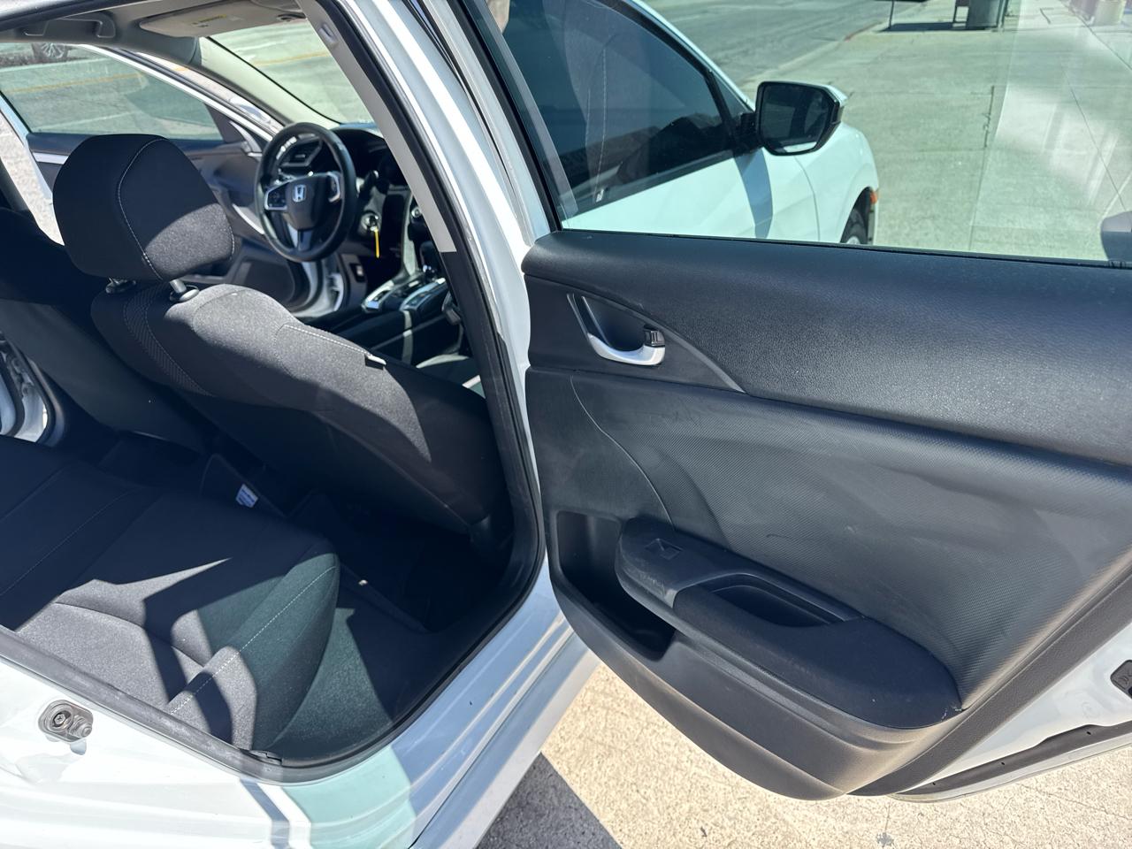 Honda Civic Sedan LX CVT 2020