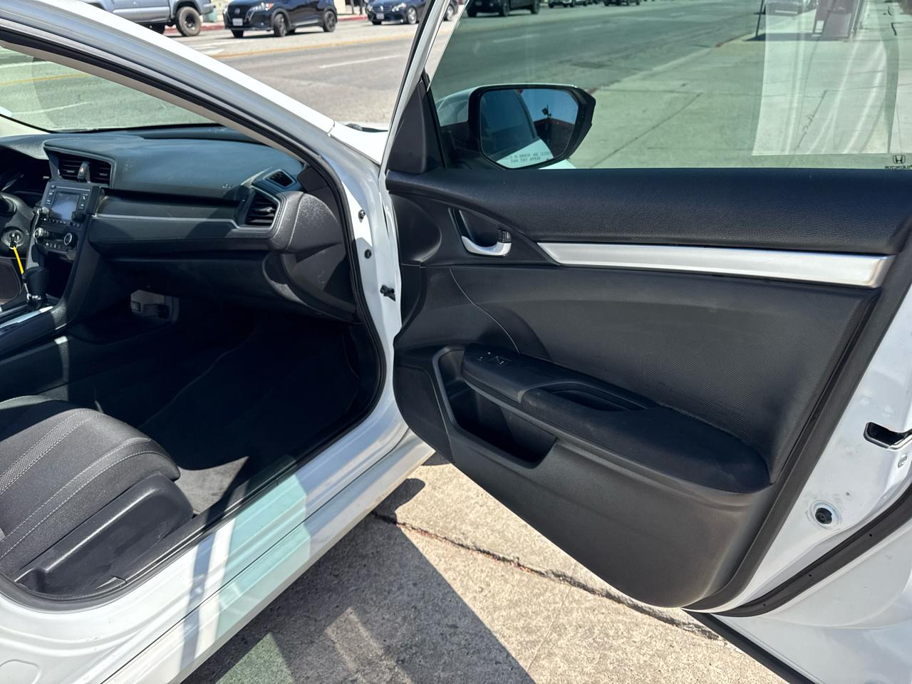 Honda Civic Sedan LX CVT 2020