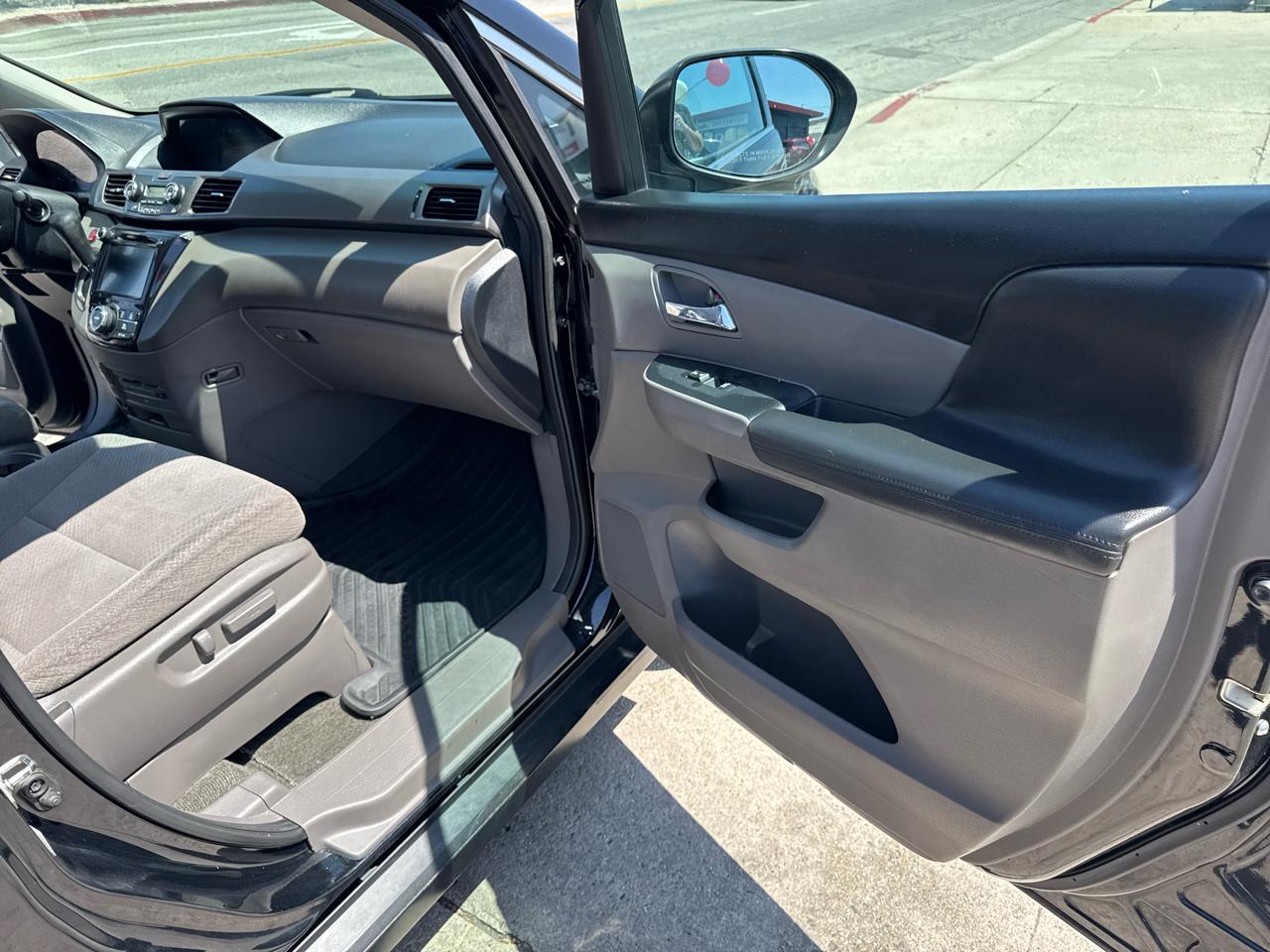 Honda Odyssey 5dr SE 2016