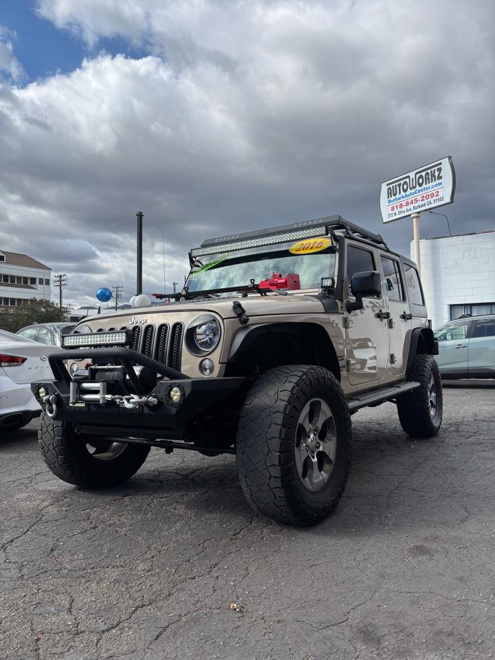 Jeep Wrangler Unlimited 4WD 4dr Sport 2016