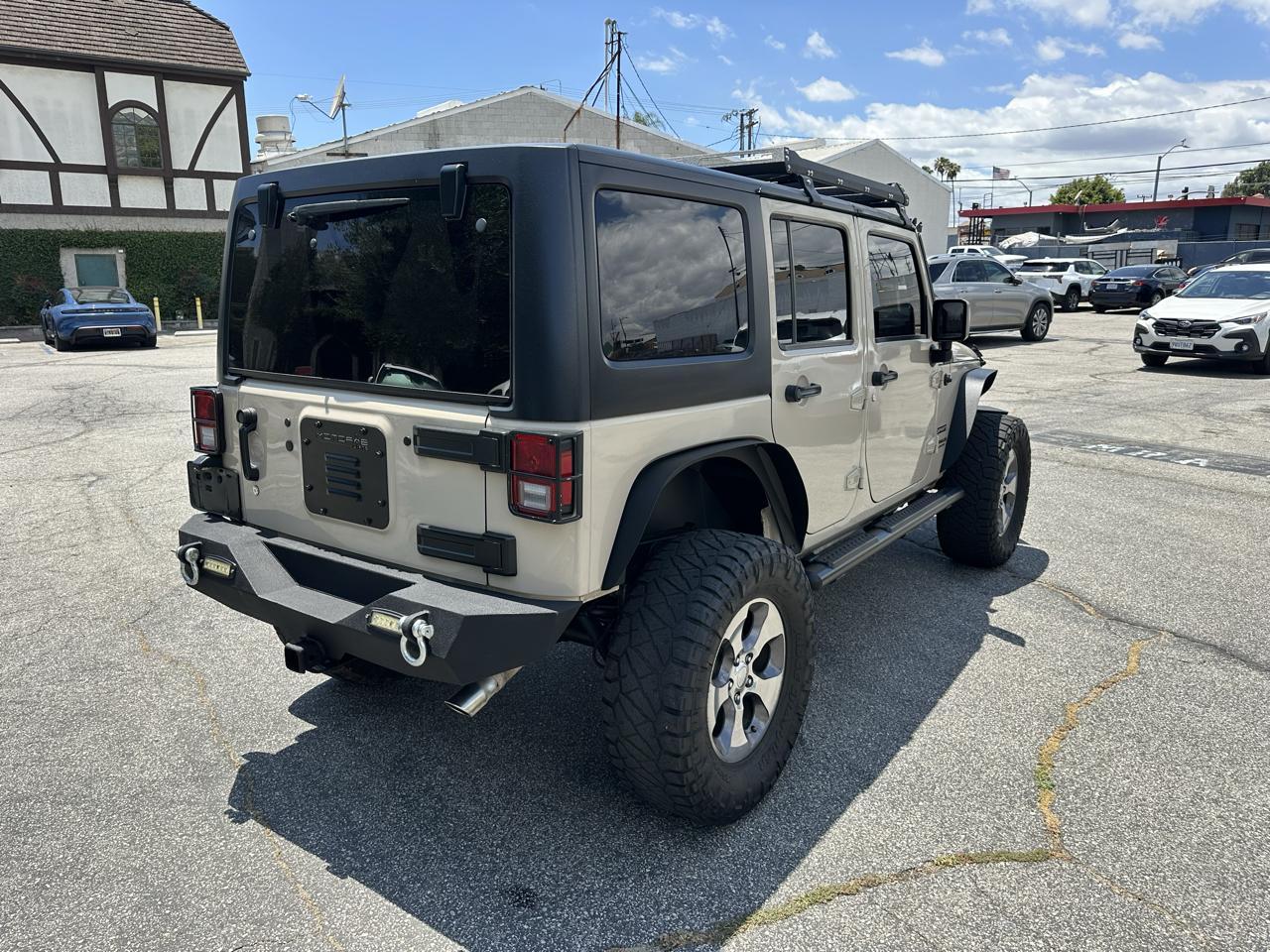 Jeep Wrangler Unlimited 4WD 4dr Sport 2016