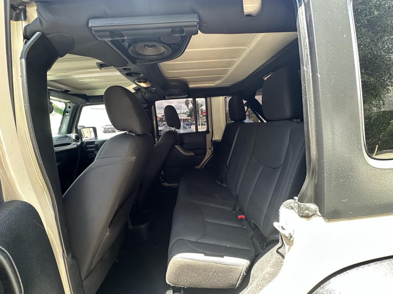 Jeep Wrangler Unlimited 4WD 4dr Sport 2016