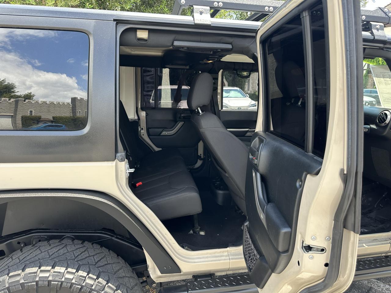 Jeep Wrangler Unlimited 4WD 4dr Sport 2016