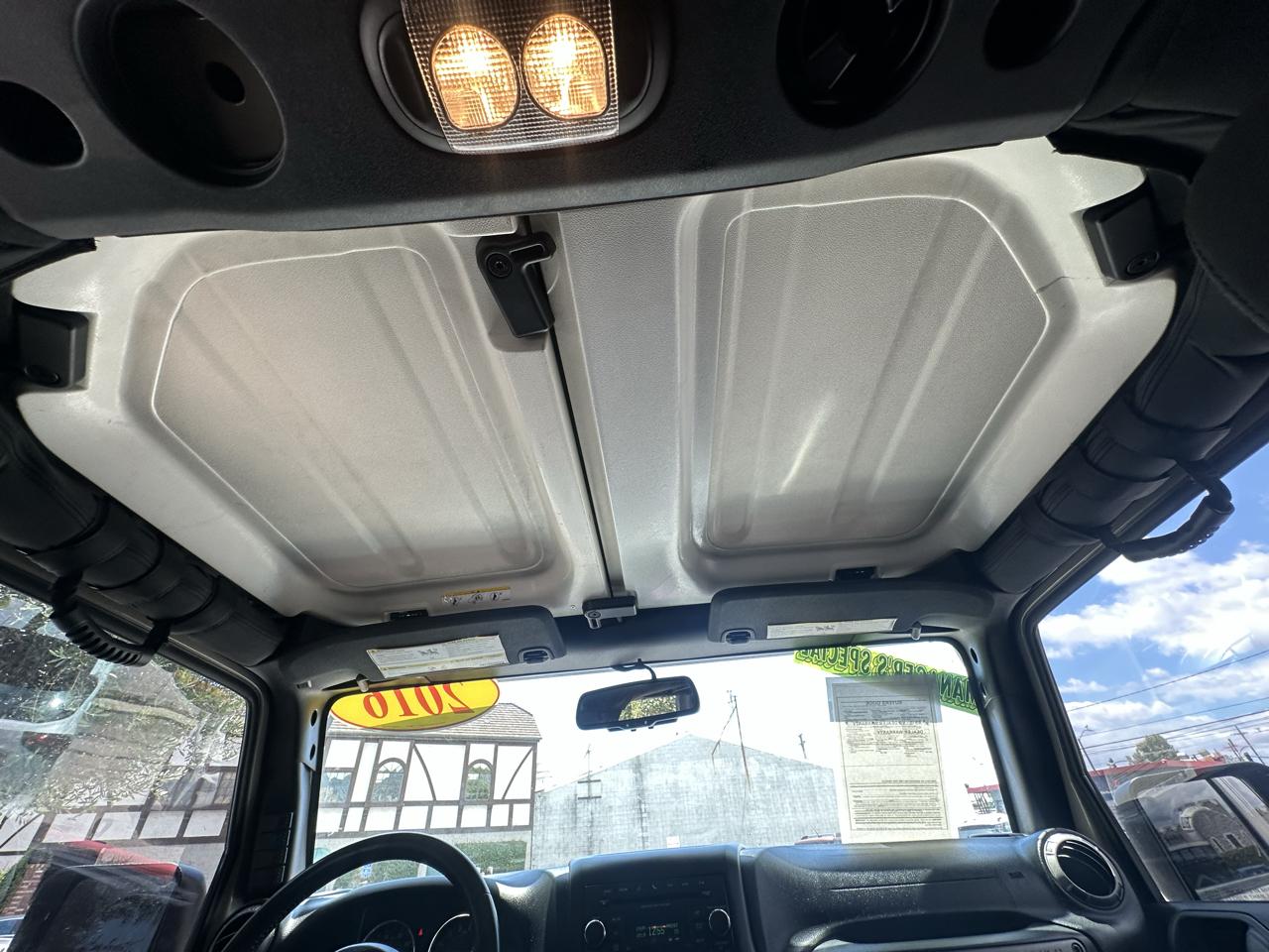 Jeep Wrangler Unlimited 4WD 4dr Sport 2016