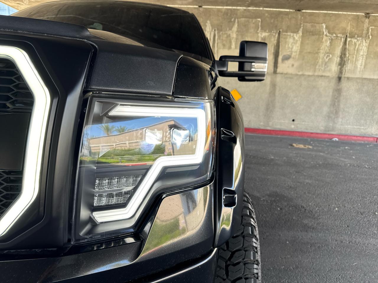 Ford F-150 4WD SuperCrew 145" Platinum 2013