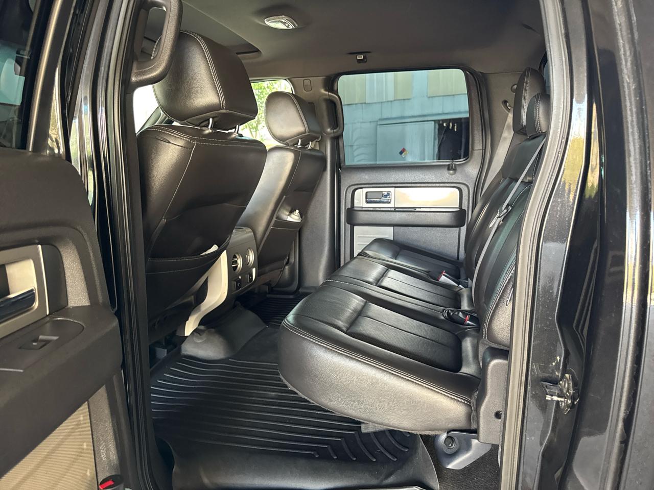 Ford F-150 4WD SuperCrew 145" Platinum 2013