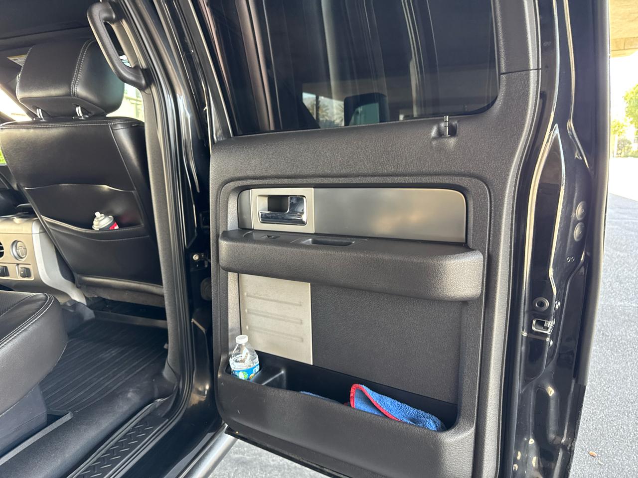 Ford F-150 4WD SuperCrew 145" Platinum 2013