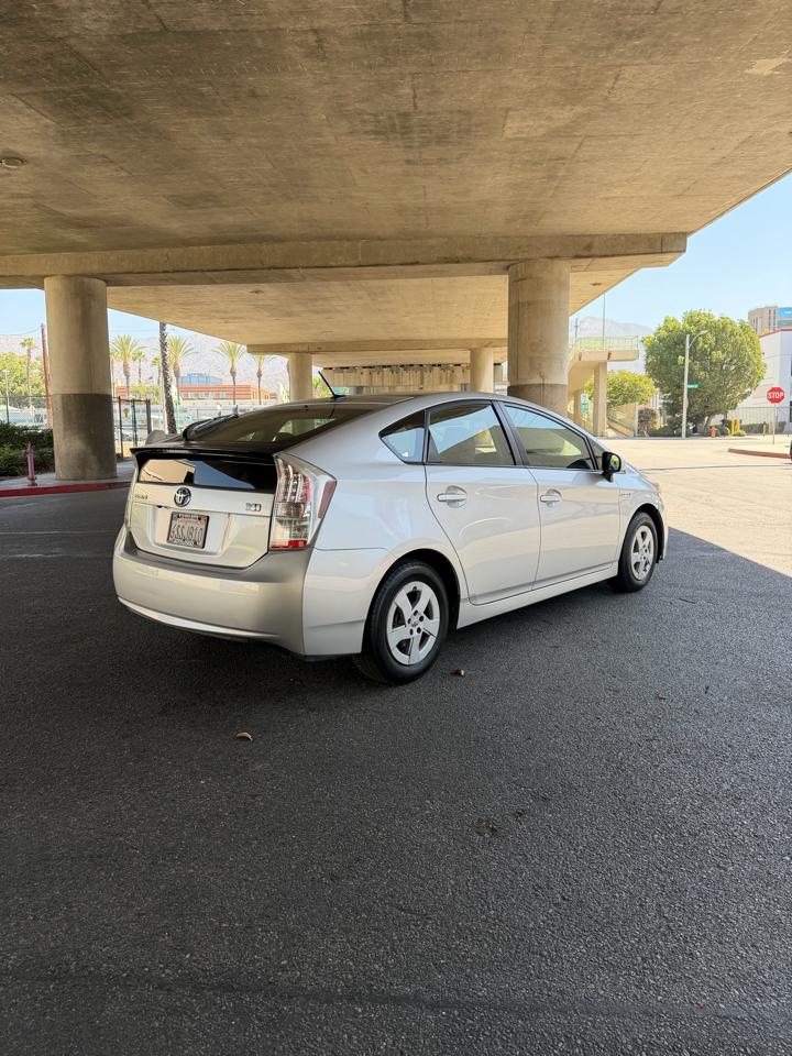 Toyota Prius 5dr HB III (Natl) 2011