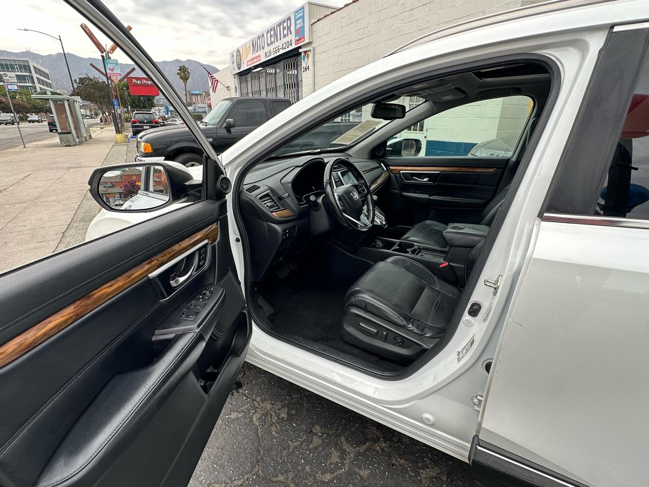 Honda CR-V Touring 2WD 2019