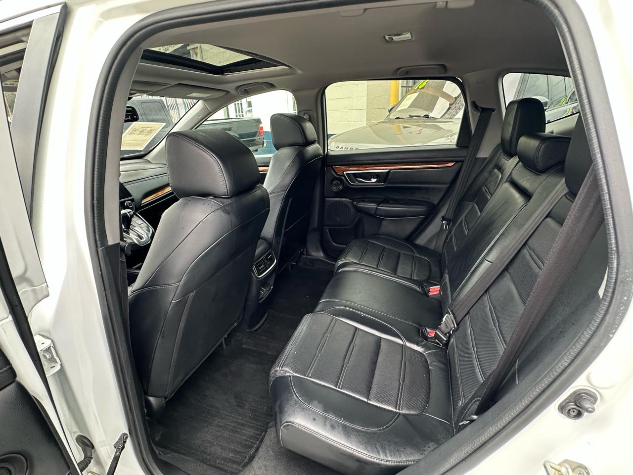 Honda CR-V Touring 2WD 2019