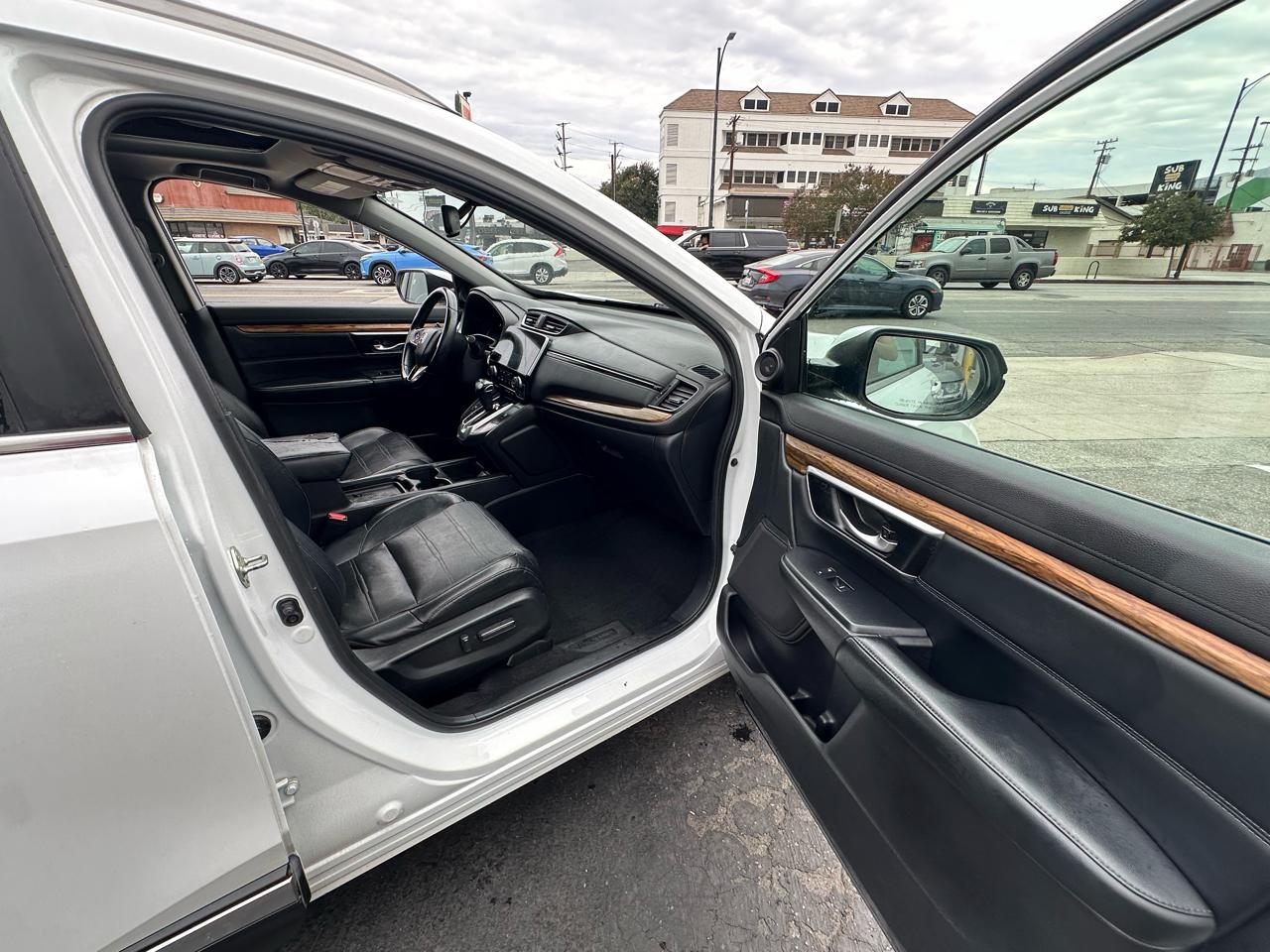 Honda CR-V Touring 2WD 2019