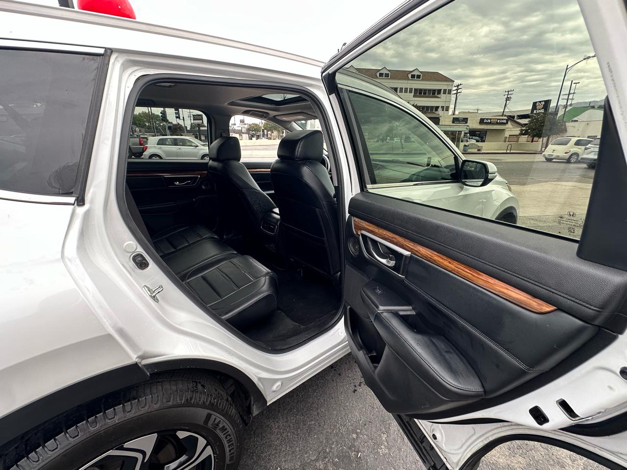 Honda CR-V Touring 2WD 2019