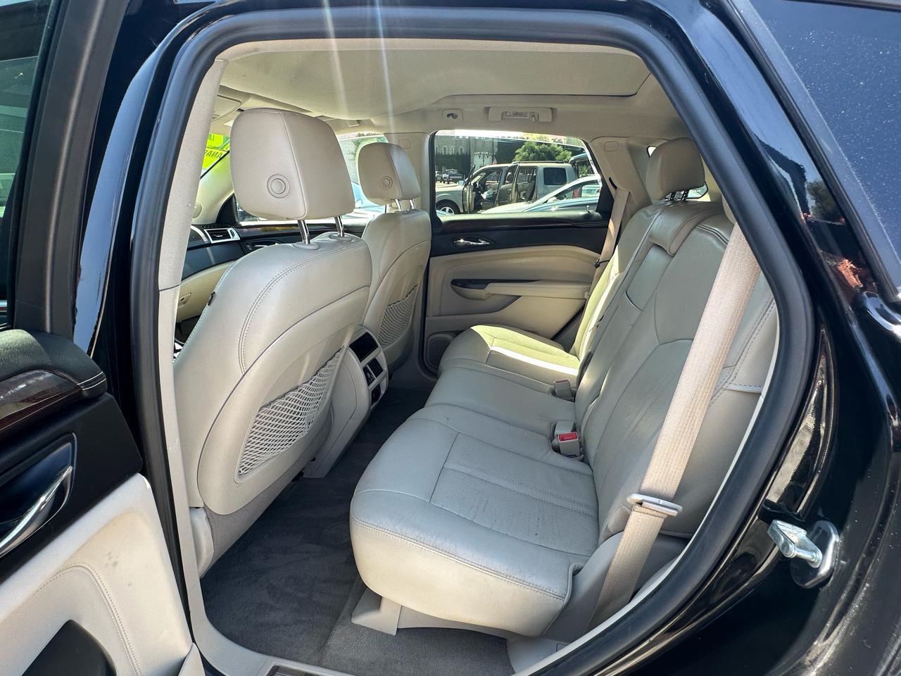 Cadillac SRX FWD 4dr Luxury Collection 2012