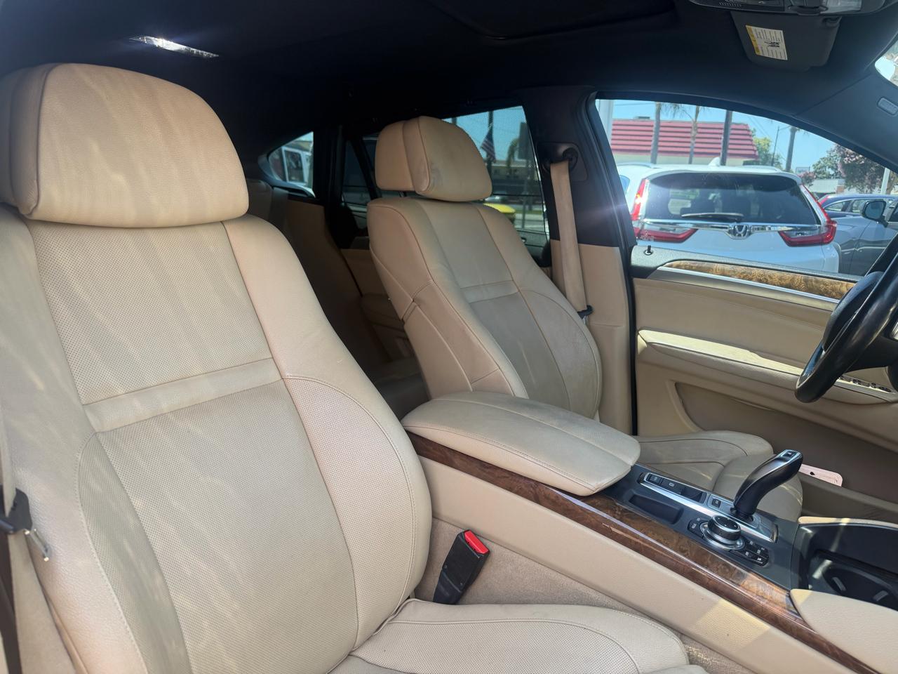 BMW X6 AWD 4dr 50i 2012