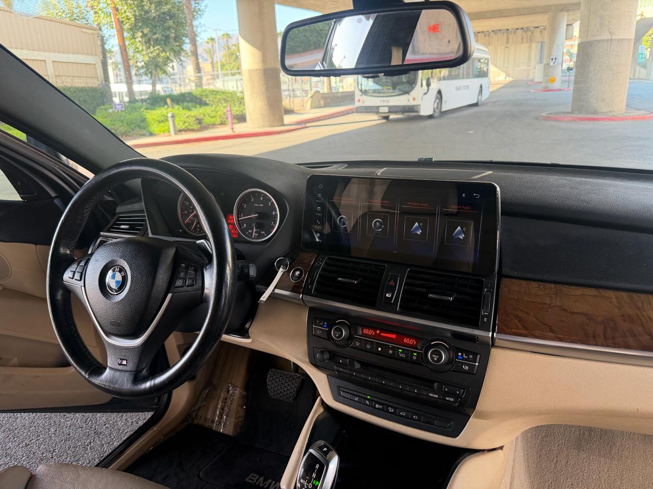 BMW X6 AWD 4dr 50i 2012