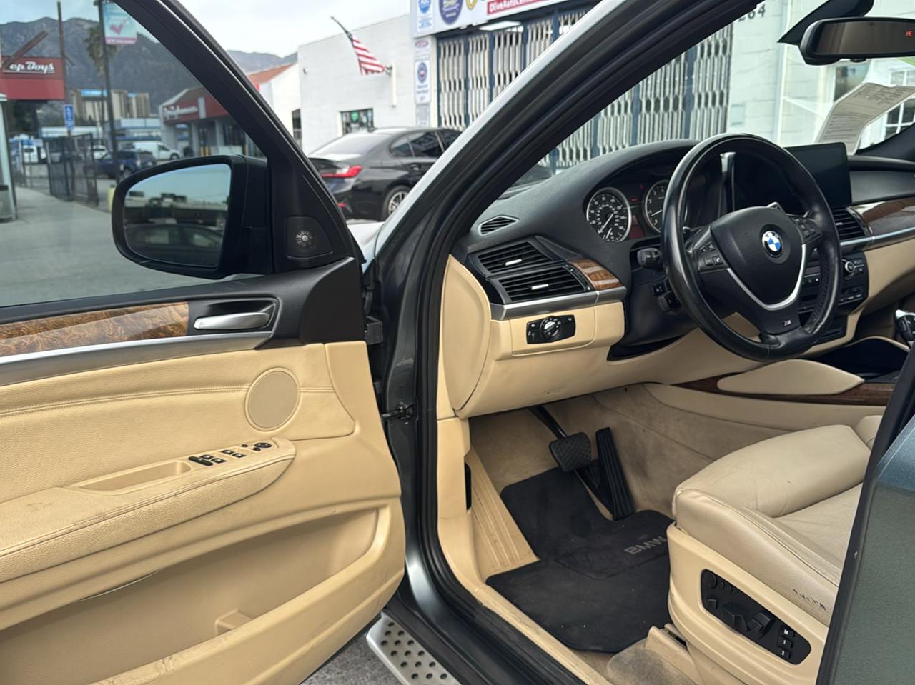 BMW X6 AWD 4dr 50i 2012