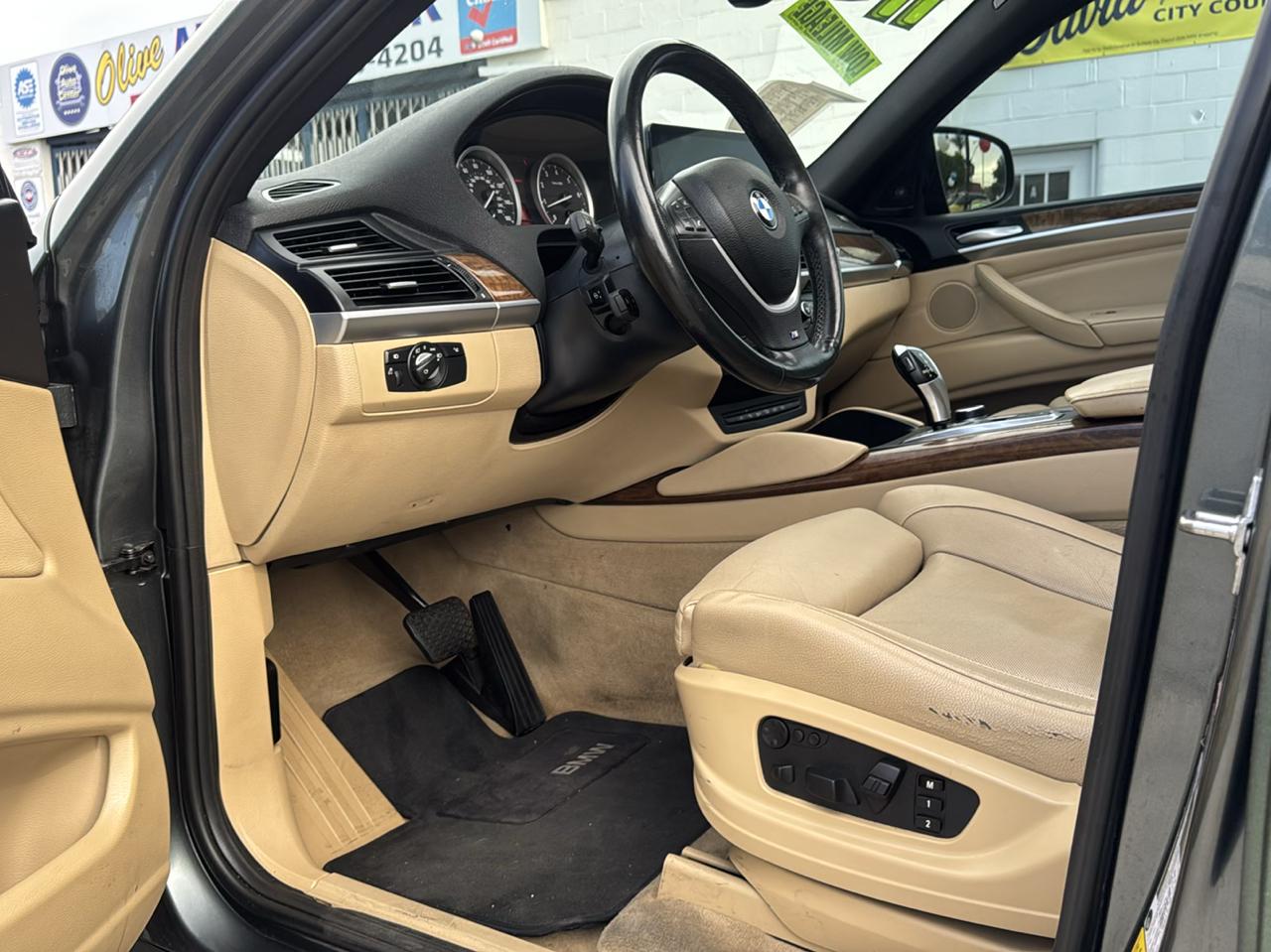 BMW X6 AWD 4dr 50i 2012