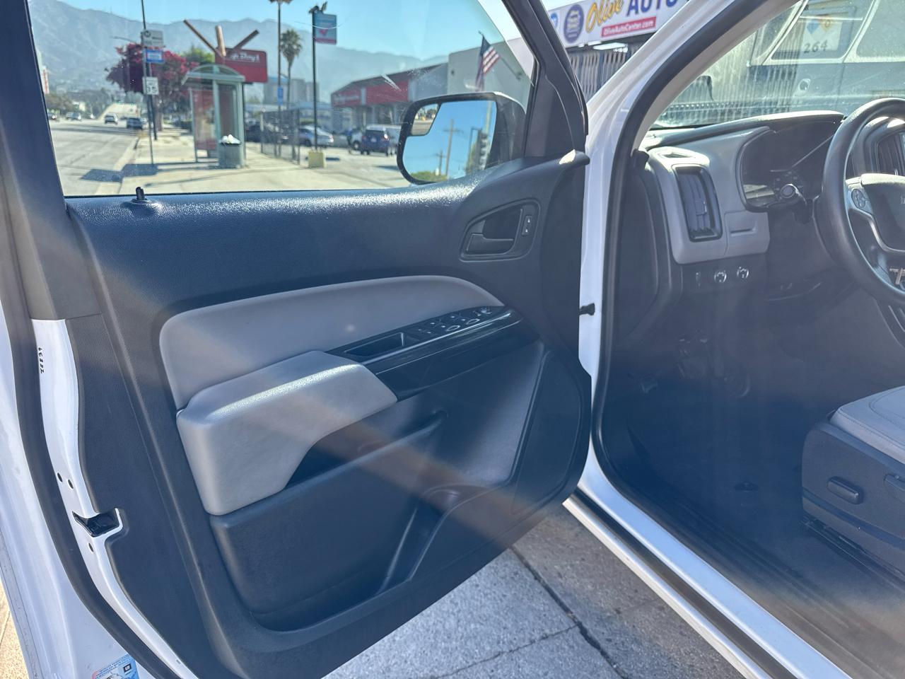 Chevrolet Colorado 4WD Crew Cab 140.5" Work Truck 2019