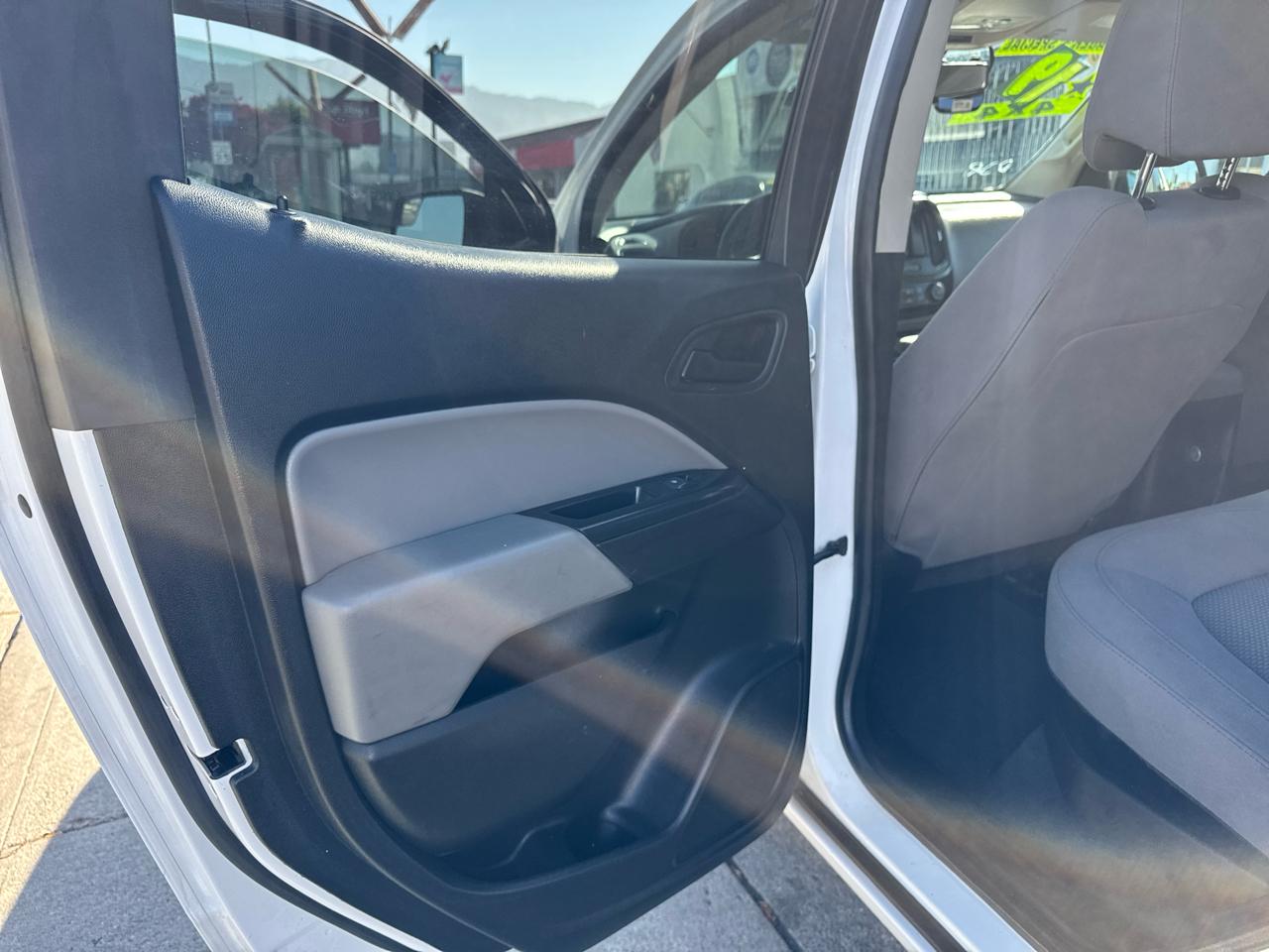 Chevrolet Colorado 4WD Crew Cab 140.5" Work Truck 2019