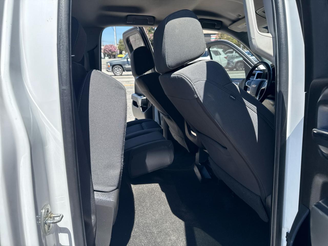 Chevrolet Silverado 1500 2WD Double Cab 143.5" LT w/1LT 2018