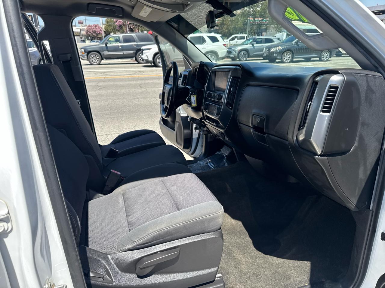 Chevrolet Silverado 1500 2WD Double Cab 143.5" LT w/1LT 2018