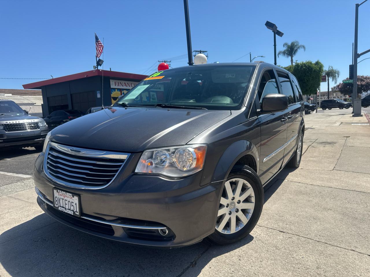 Chrysler Town & Country 4dr Wgn Touring 2016