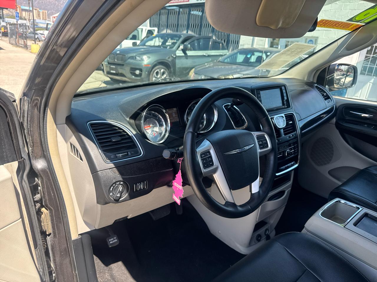 Chrysler Town & Country 4dr Wgn Touring 2016