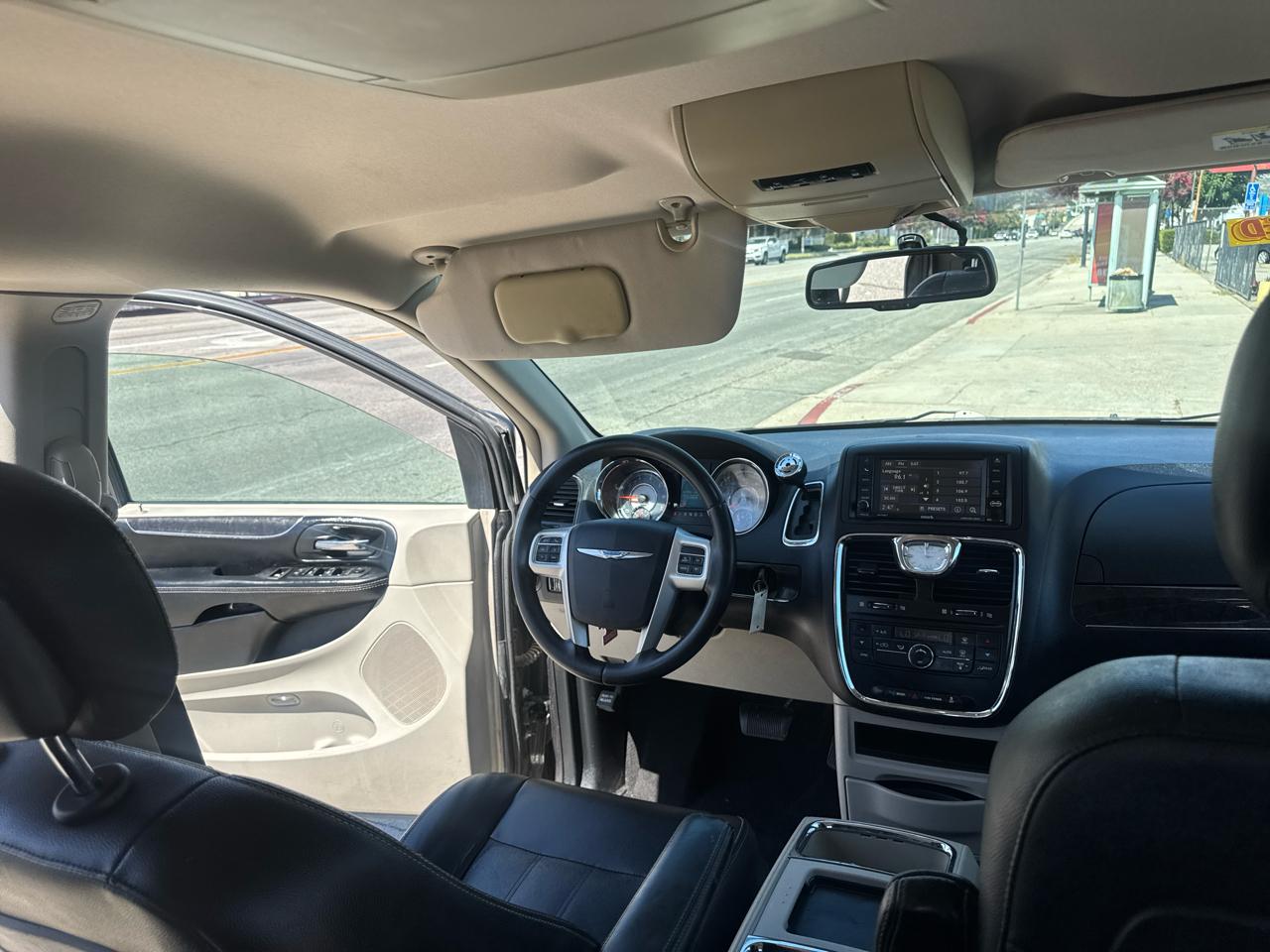 Chrysler Town & Country 4dr Wgn Touring 2016