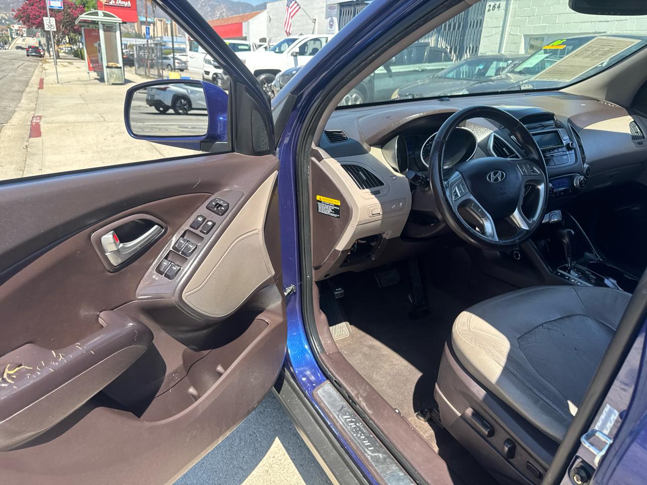 Hyundai Tucson FWD 4dr Auto Limited PZEV 2011