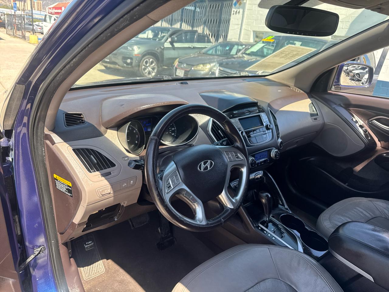 Hyundai Tucson FWD 4dr Auto Limited PZEV 2011